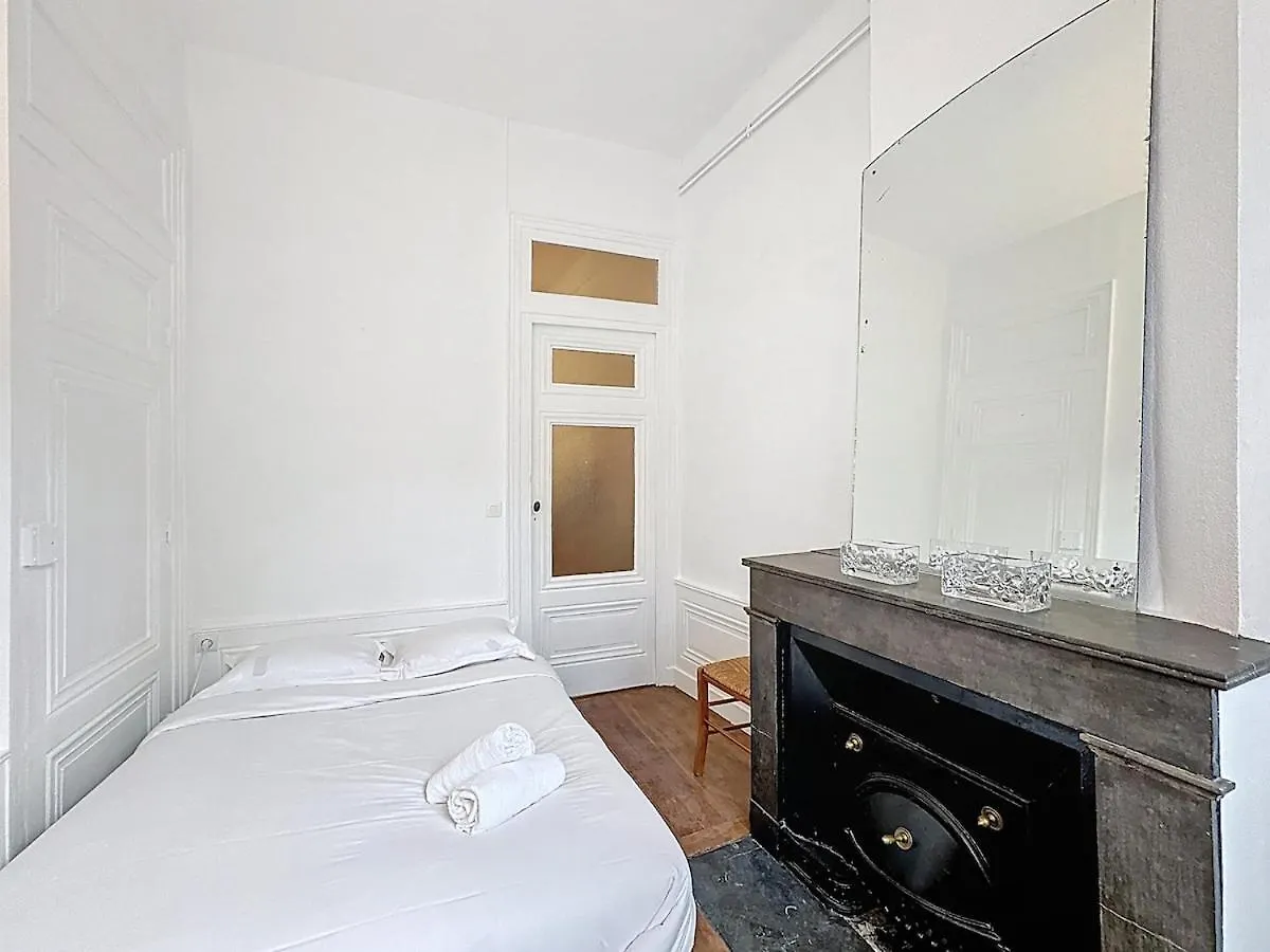 Appartement Home Away Tramassac 1 Lyon France